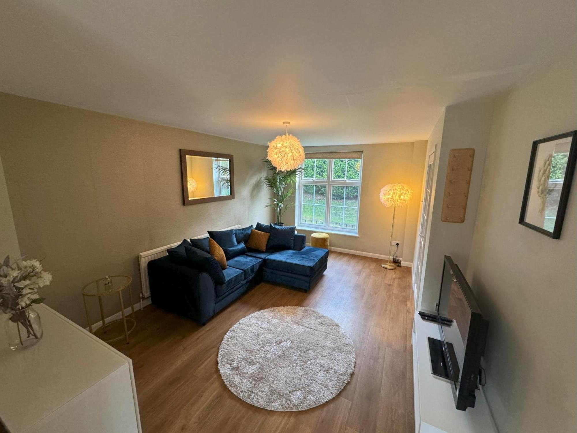 Chieveley Mews By Sarrochic Villa Sunningdale Buitenkant foto